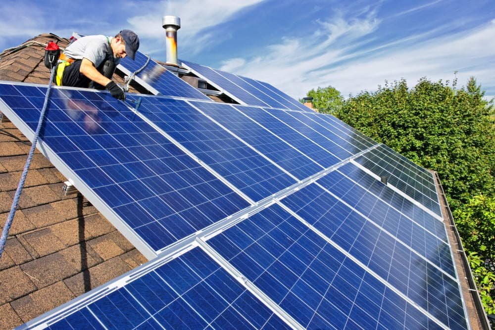 2 grunde til at undersøge, om solcelleenergi er den bedste løsning for private